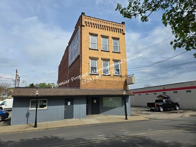 Primary Photo - 1015 S Mill St