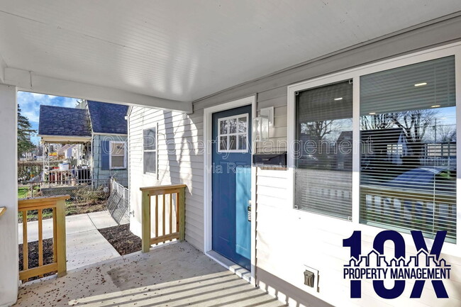 Building Photo - 2453 McGuffey Rd