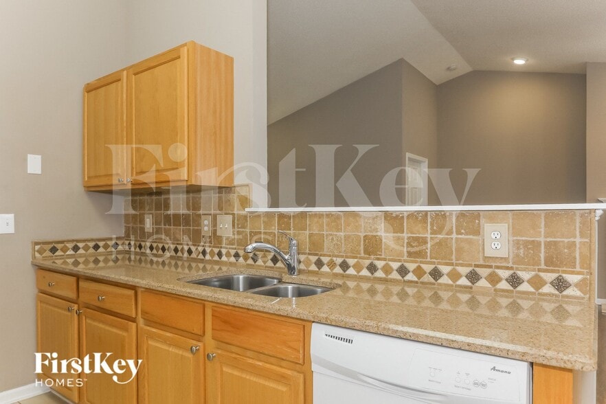 Building Photo - 3304 Arbor Pointe Dr