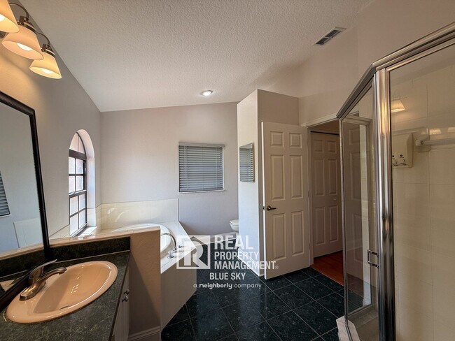 Building Photo - 9147 Duffer Ct