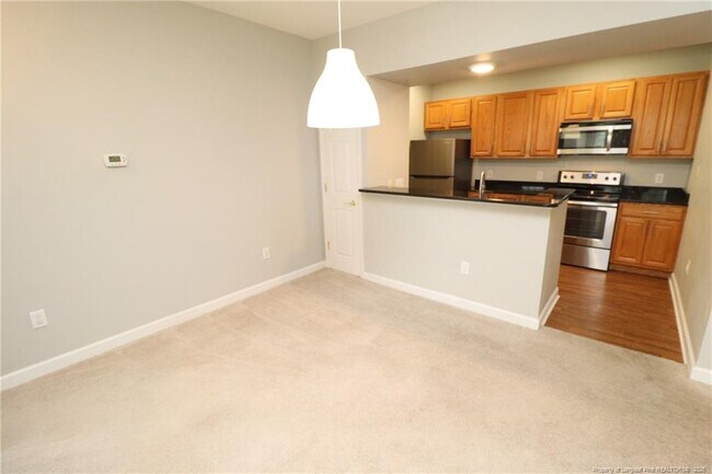 Building Photo - 223 Eyam Hall Ln