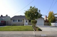 Building Photo - 273 Staples Ave