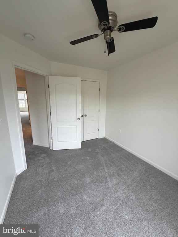 Building Photo - 388 Starkey's Landing