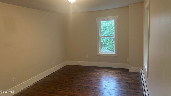 Building Photo - 234 Colebrook Rd