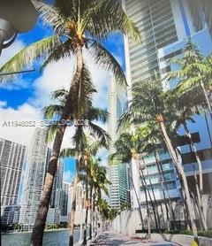 Building Photo - 325 S Biscayne Blvd