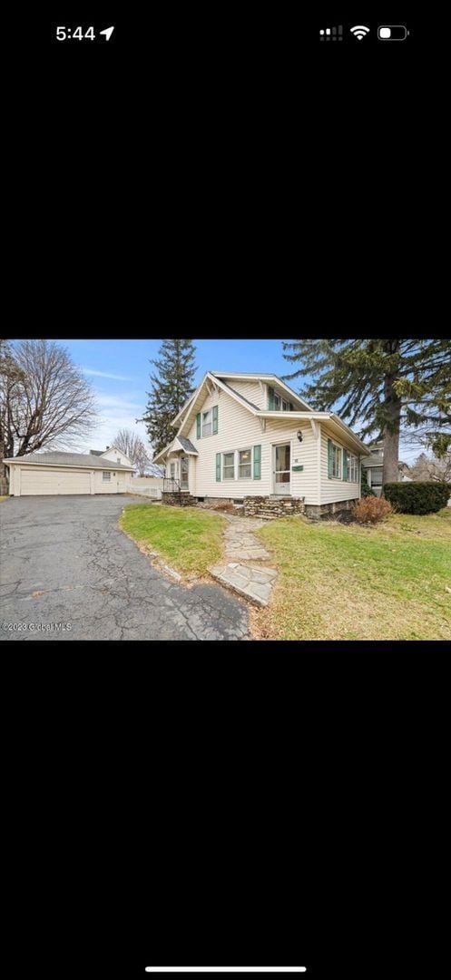 Building Photo - 18 Fairfield Ave