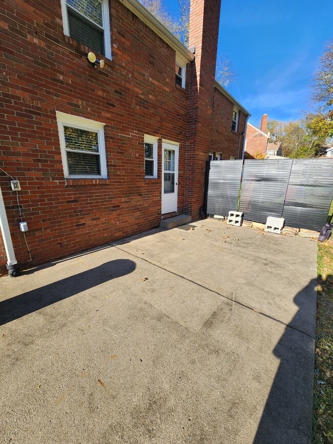 Building Photo - 78 Wenzell Pl