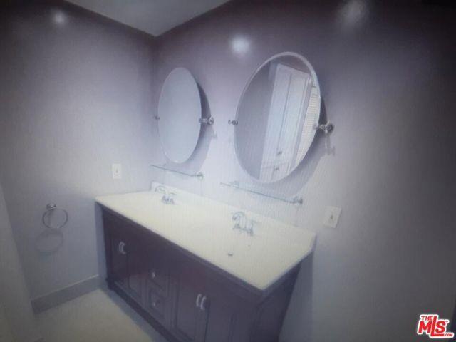 Building Photo - 1552 Crater Ln