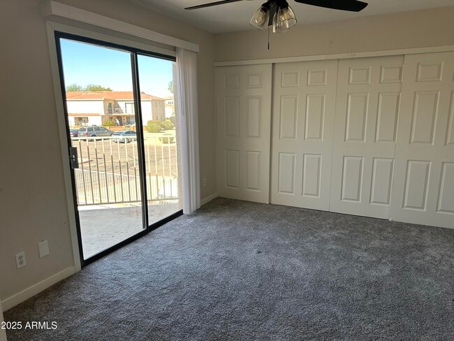 Building Photo - 15650 N 19th Ave