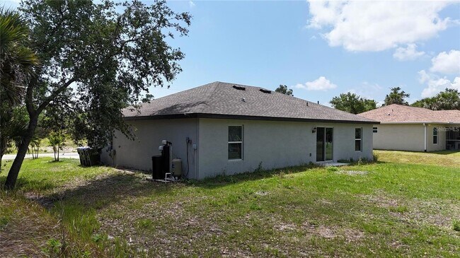 Building Photo - 4127 Snowdrop St