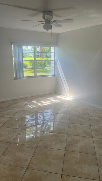 Building Photo - 1086 Forest Lakes Dr