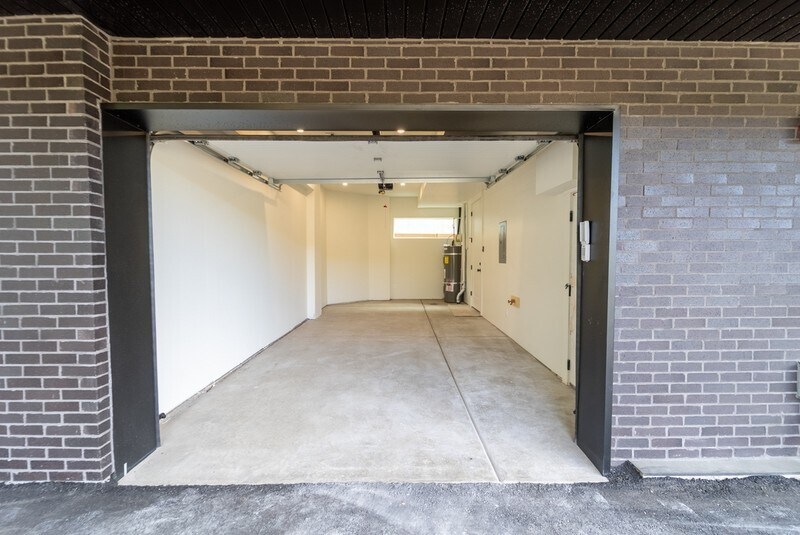 Building Photo - 544 N 600 W