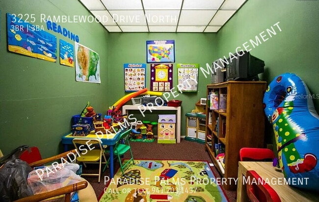 Building Photo - 3225 Ramblewood Dr N
