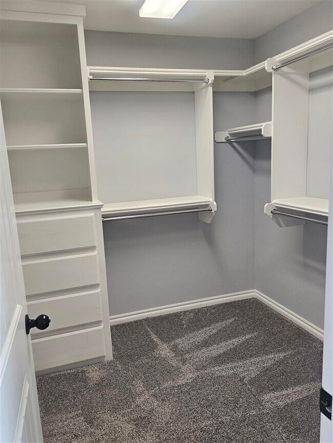 Building Photo - 12580 NE Meers Porter Hill Rd