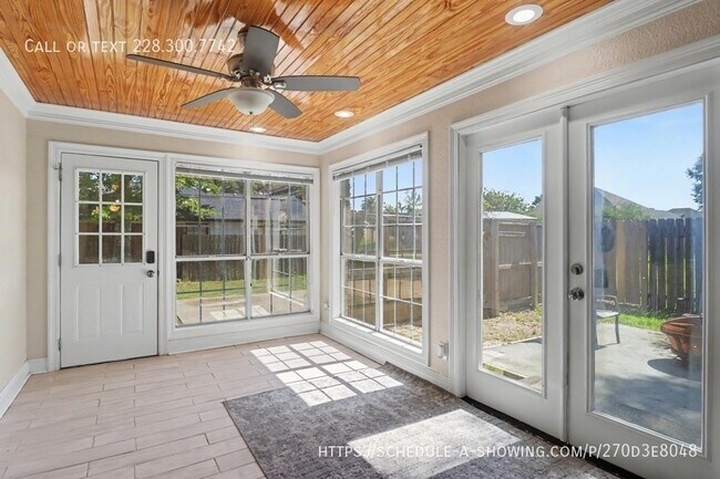 Building Photo - 412 Woodland Park Dr