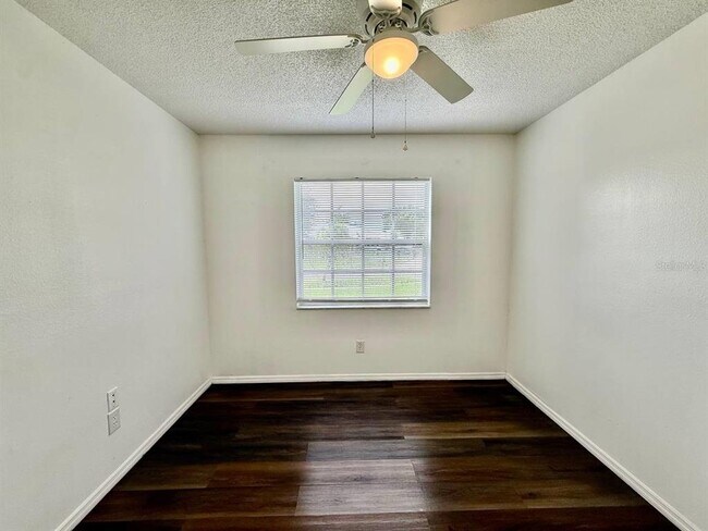 Building Photo - 1317 Coolridge Dr