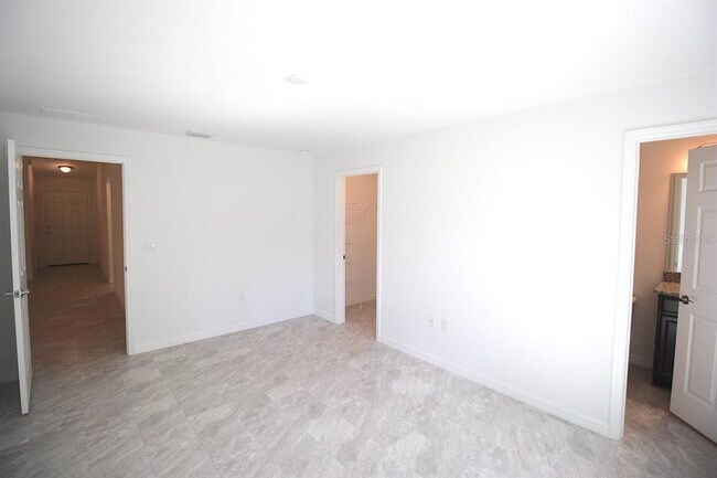 Building Photo - 67 Pony Express Dr