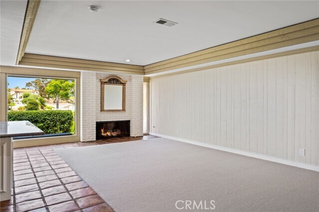 Building Photo - 7117 Avenida Altisima