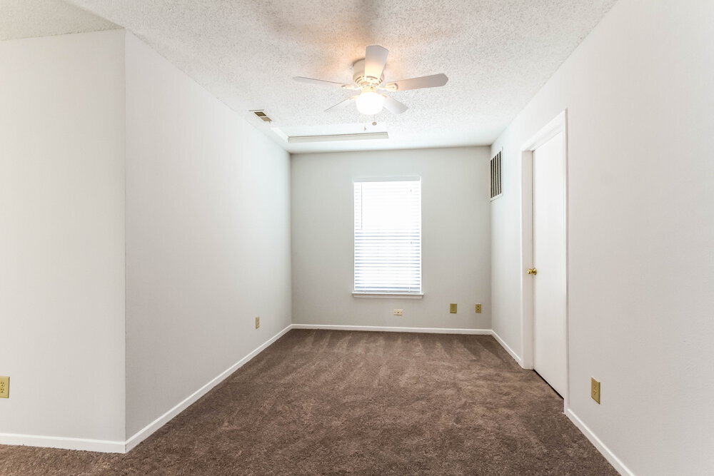 Building Photo - 1919 Orchid Bloom Ln