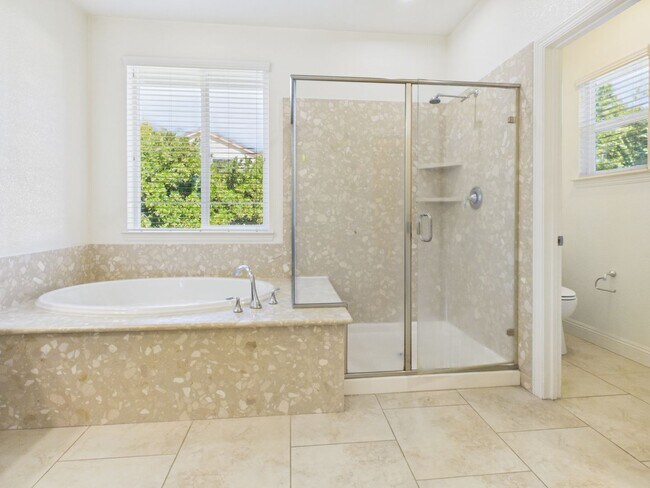 Building Photo - Spacious 5-Bedroom Solar Home in Blackstone with Resort Style Amenities