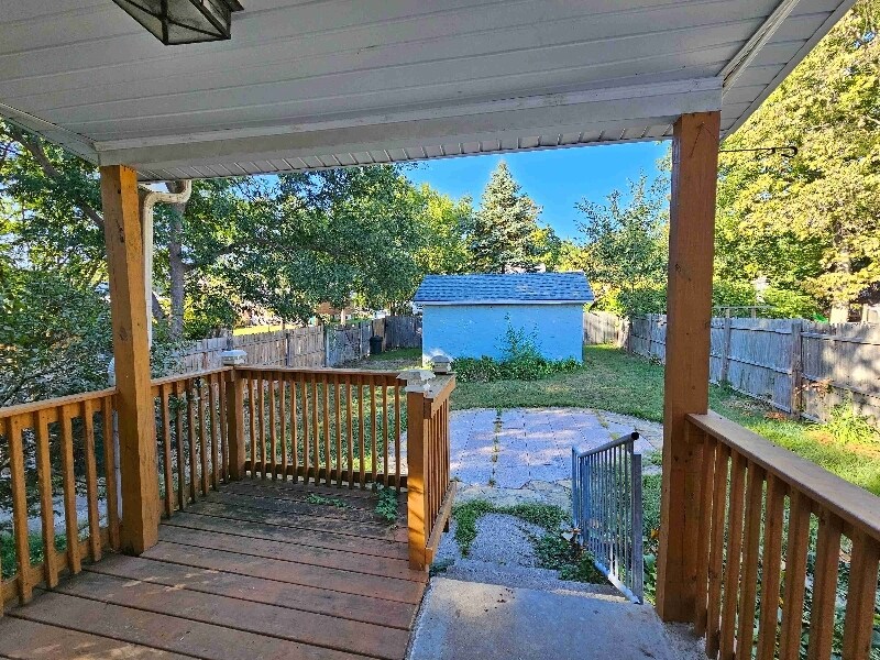 Building Photo - 7000 Palmetto St