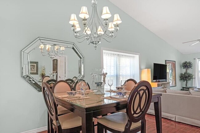 Building Photo - 217 Nautilus Way