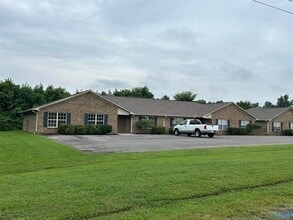Building Photo - Williams Rd. Apartments