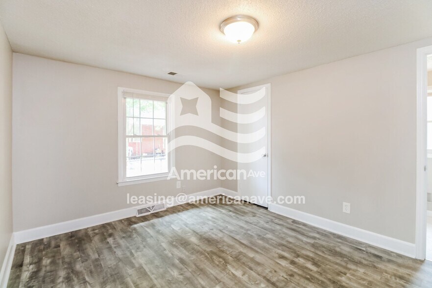 Building Photo - 1541 Beckham St