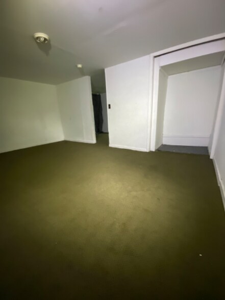 Building Photo - 1869 Marshall Ave