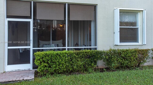 Building Photo - 7554 SW Herrington Ln