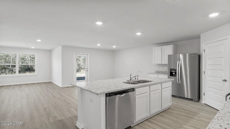 Building Photo - 293 Cades Ct