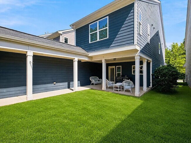Building Photo - Lease OR Lease to Own