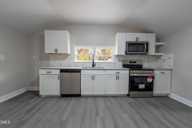 Building Photo - 1001 S Layton Ave