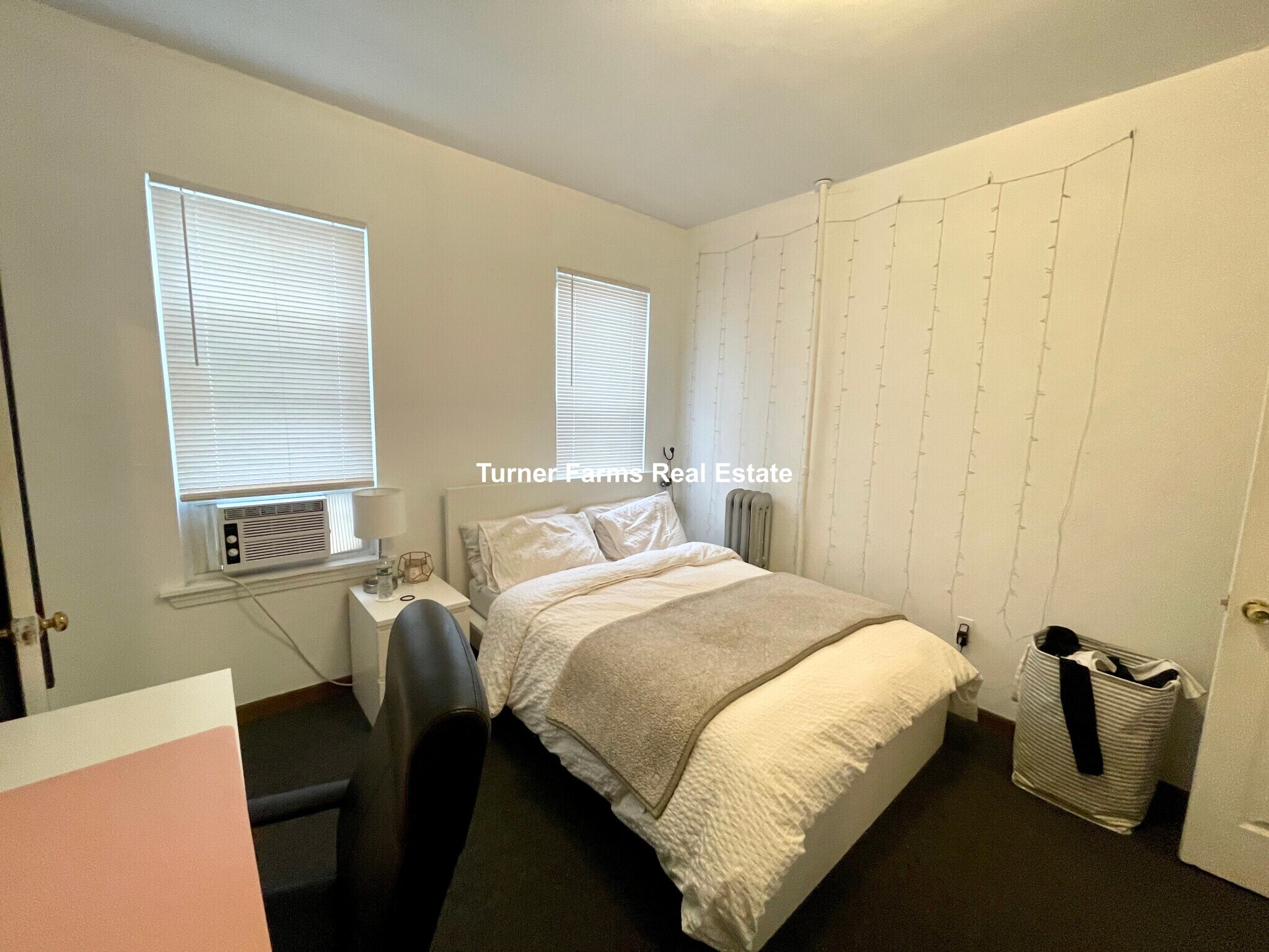 Building Photo - 10 Parker Hill Ave