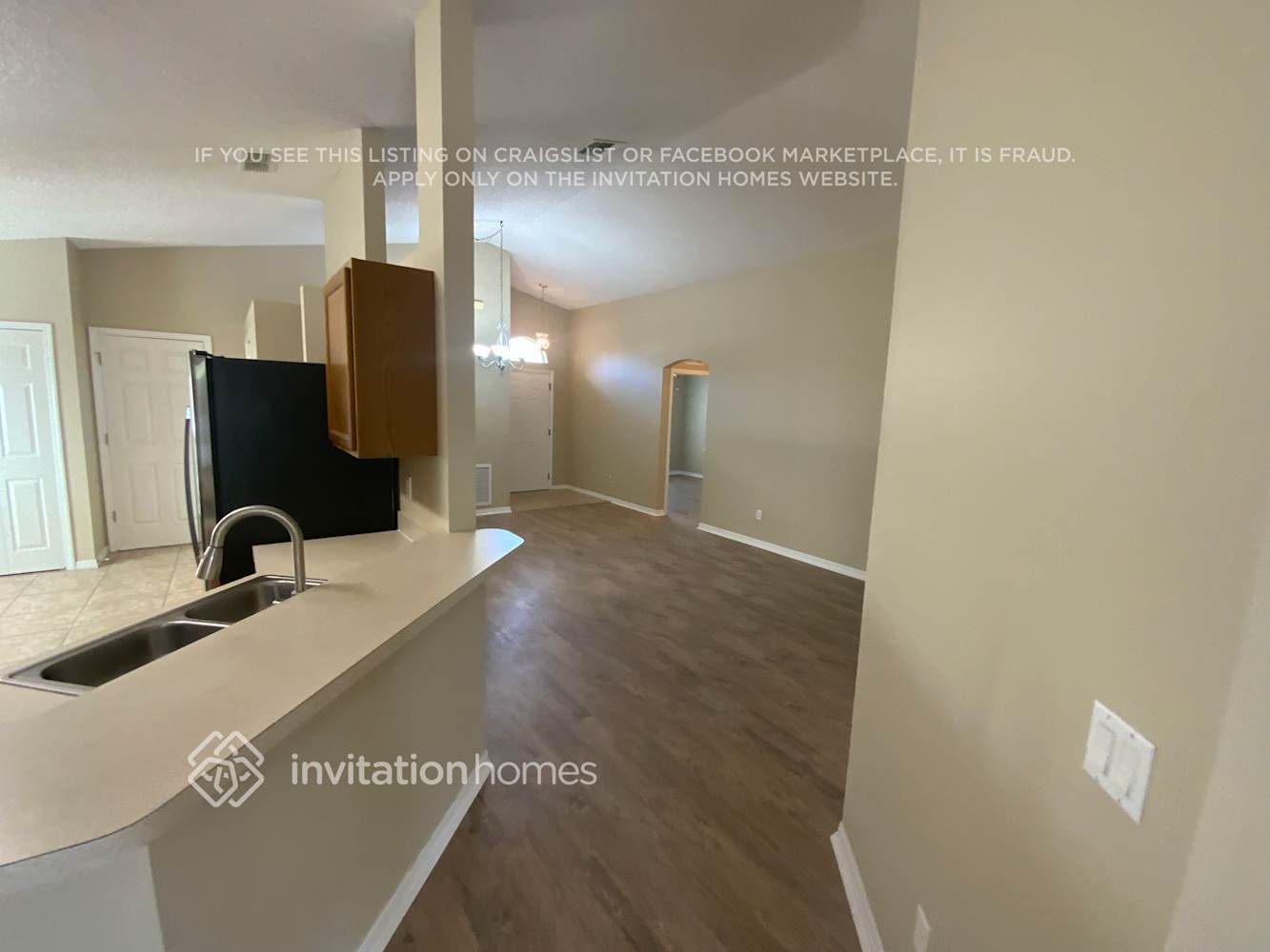 Building Photo - 214 Oak Branch Dr