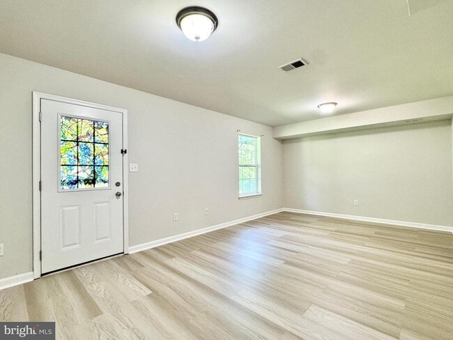 Building Photo - 312 Wilkinson Dr