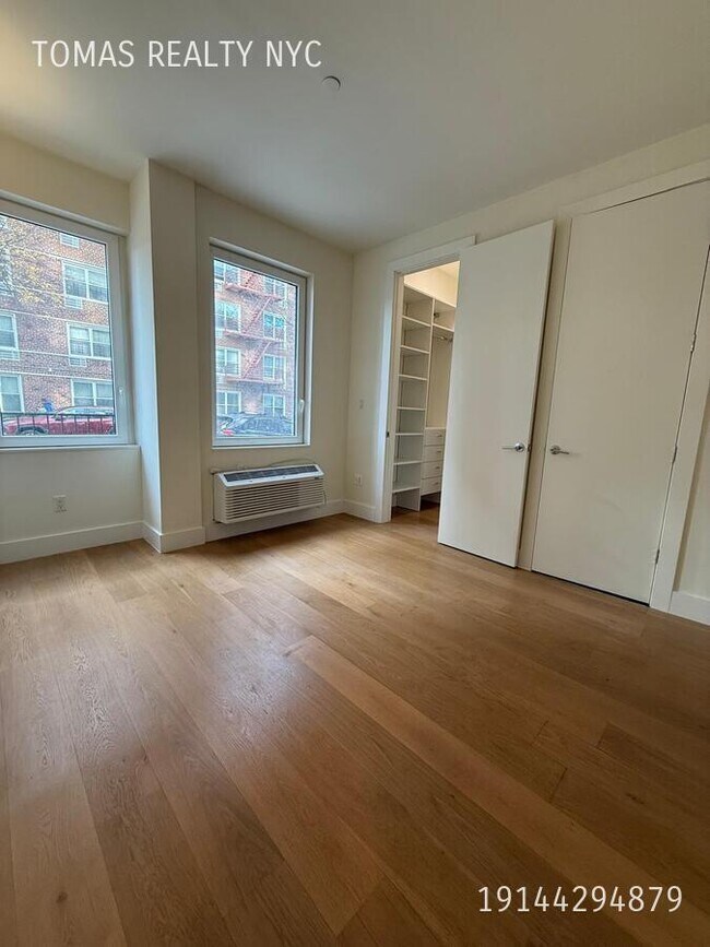 Primary Photo - 3103 Sedgwick Ave