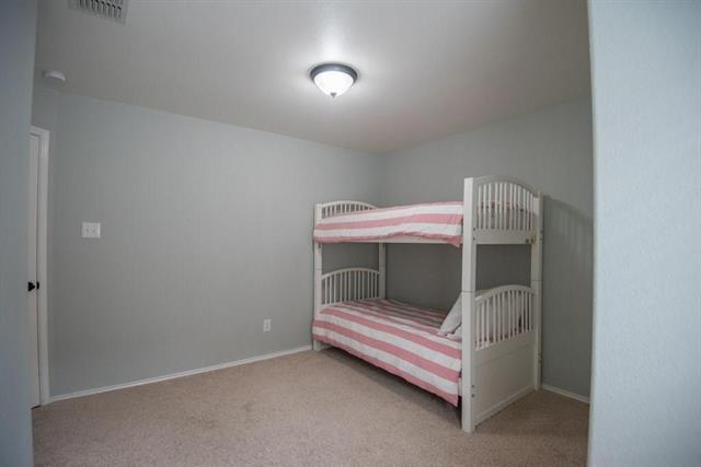 Building Photo - 809 Hardwood Dr