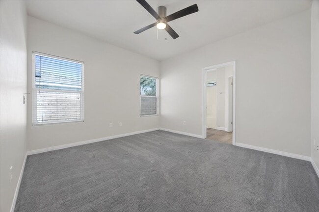 Building Photo - 9814 Autumn Serenade Ct