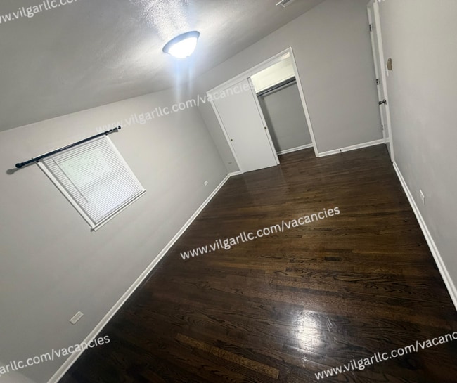Building Photo - 2721 40th Pl
