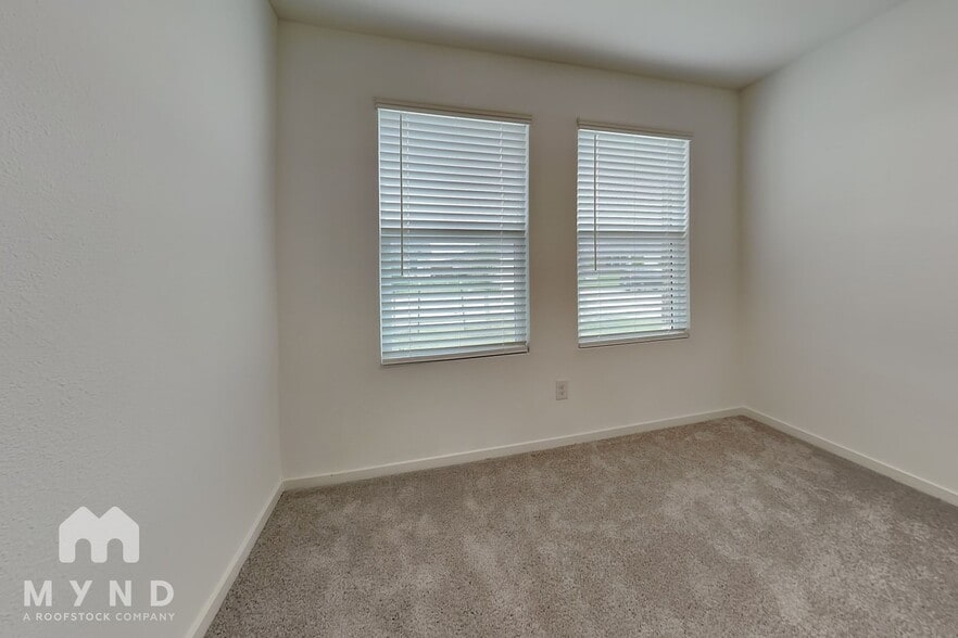 Building Photo - 1824 Javelina St