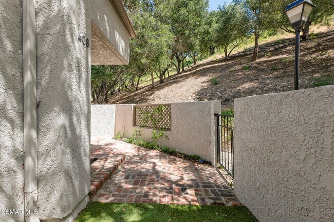 Building Photo - 408 Via Colinas