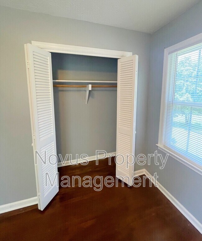 Building Photo - 271 Castleman Rd