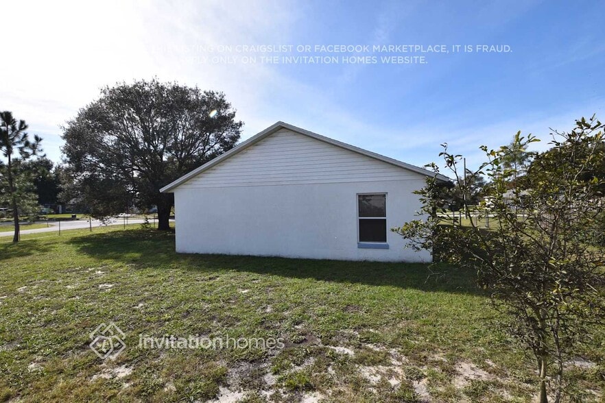 Building Photo - 277 Boca Ciega Rd