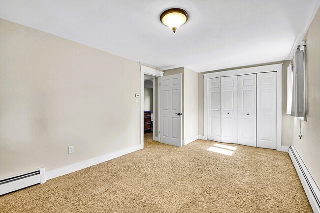 Building Photo - 31340 Brookline Rd