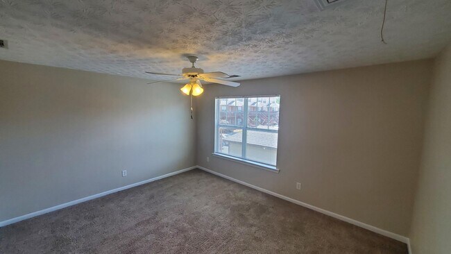 Building Photo - 241 S Irwin St