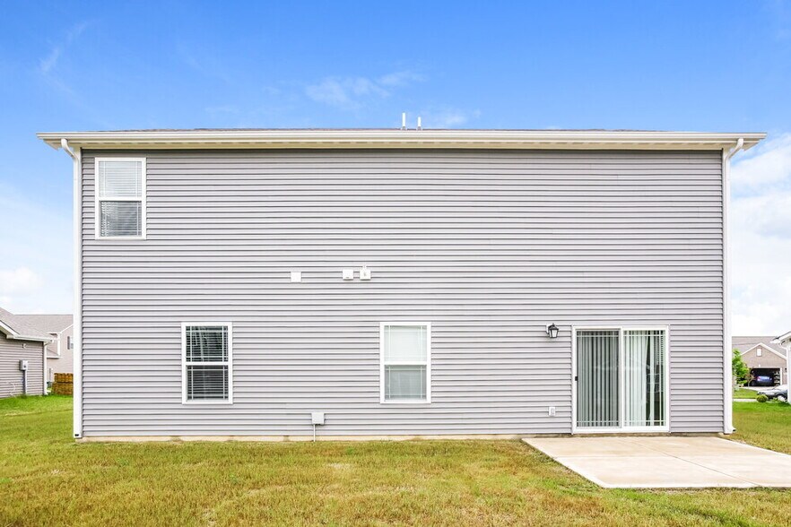 Building Photo - 8169 Bluesage Wy