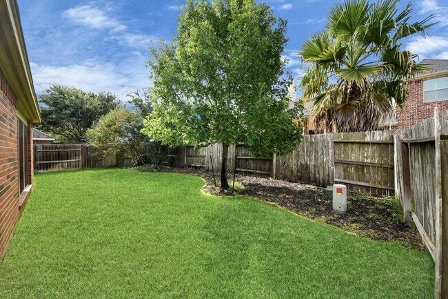 Building Photo - 28219 Crossprairie Dr