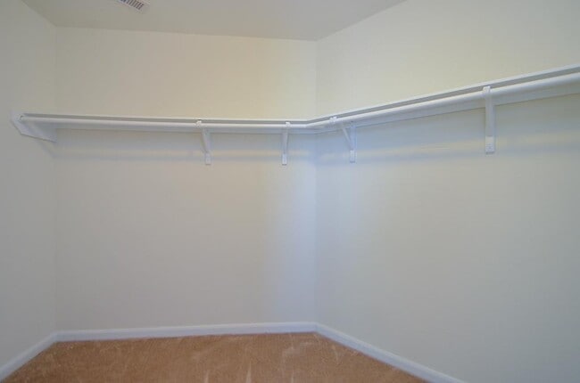 Building Photo - 4235 Kendall Rock Ln