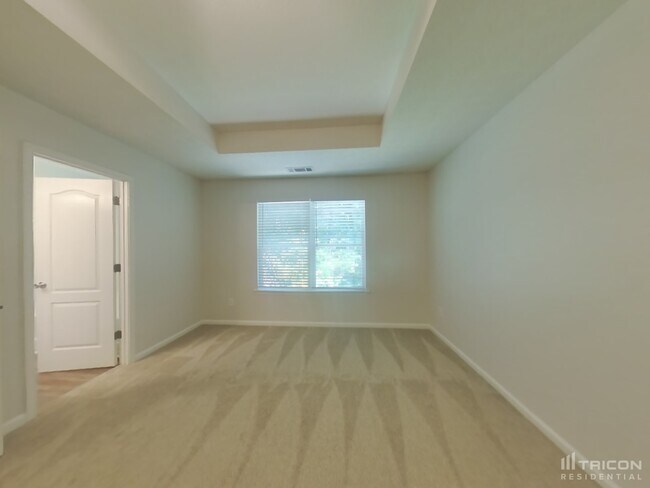 Building Photo - 3892 Alderwoods Dr
